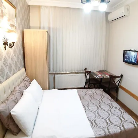 Burak Apartahotel *