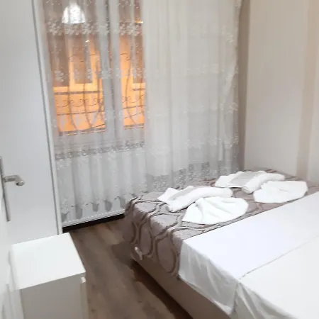 Hotel apartamentowy Burak 4*