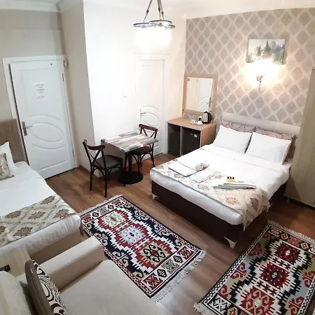Burak Apartmanhotel 4*