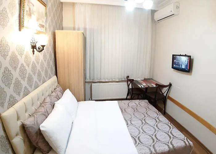 Burak Aparthotel 4*
